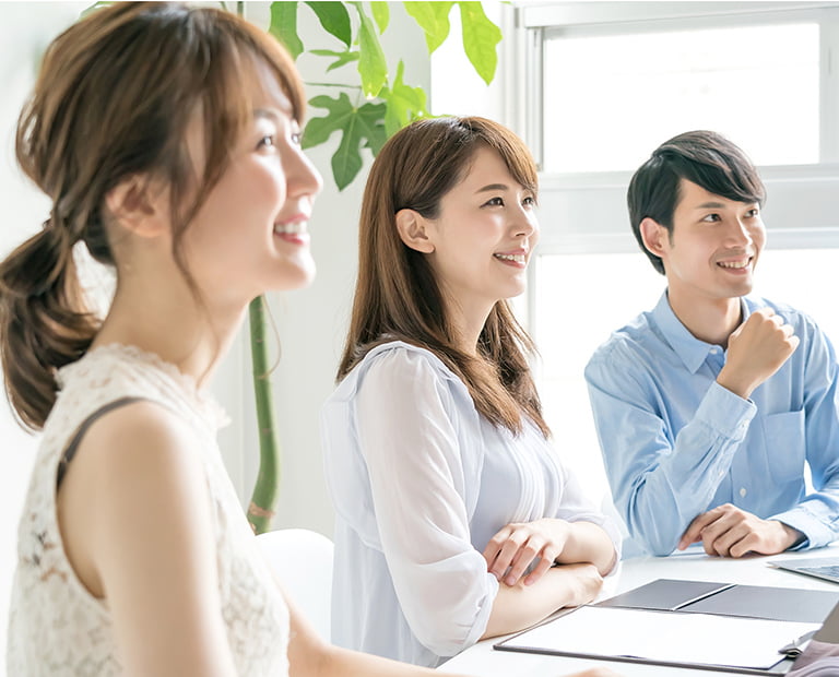 社会の理解促進を行います